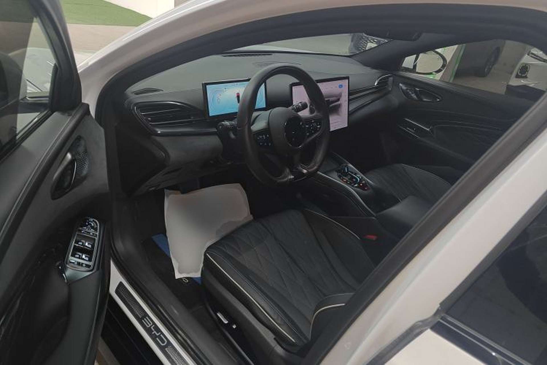 Used BYD Seal 2024 Honor Edition 550km Elite Model Driver Seat