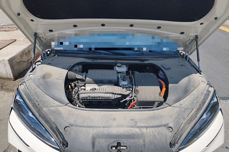 Used BYD Seal 2024 HONOR Edition DM-i 1.5L 121km Luxury Model Engine Bay