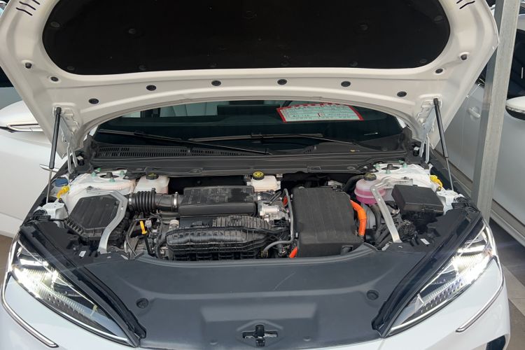Used BYD Seal 2024 HONOR Edition DM-i 1.5L 121km Luxury Model Engine Bay
