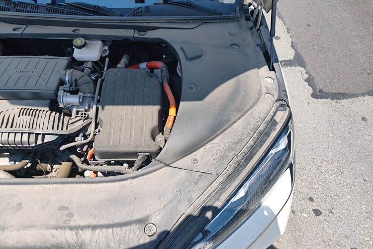 Used BYD Seal 2024 HONOR Edition DM-i 1.5L 121km Luxury Model Engine Bay Left