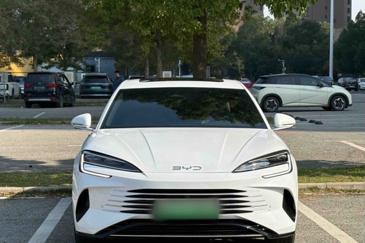 Used BYD Seal 2024 HONOR Edition DM-i 1.5L 121km Luxury Model Exterior 1