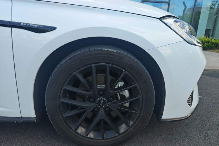 Used BYD Seal 2024 HONOR Edition DM-i 1.5L 121km Prestige Model Exterior 1