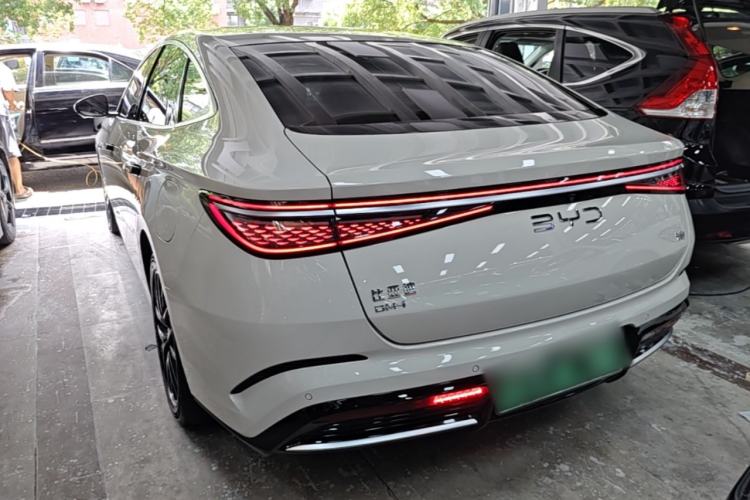 Used BYD Seal 2024 HONOR Edition DM-i 1.5L 121km Luxury Model Exterior 2