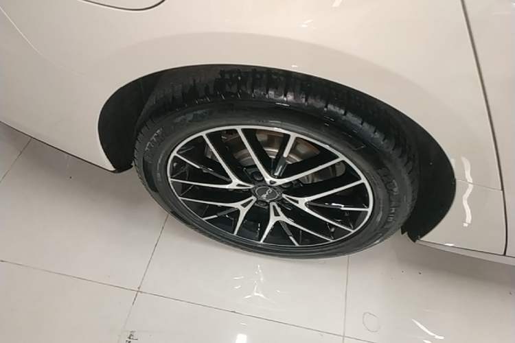 Used BYD Seal 2024 HONOR Edition DM-i 1.5L 121km Luxury Model Exterior 5