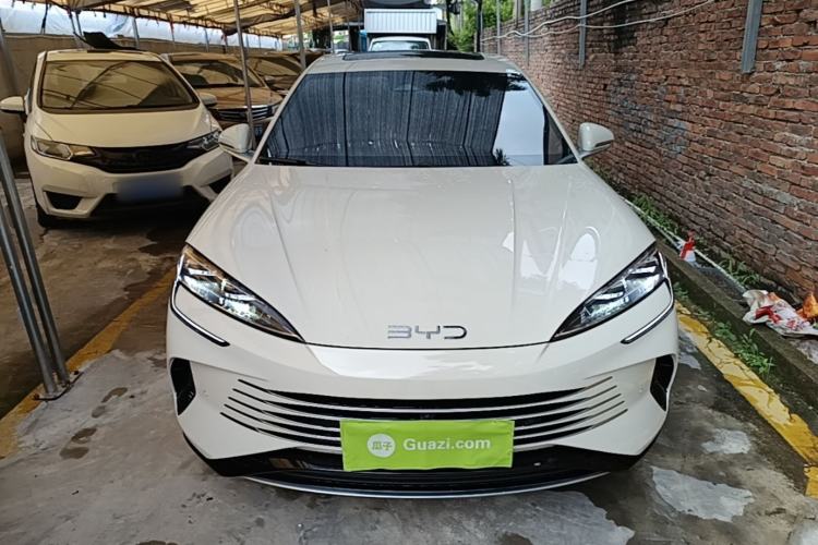 Used BYD Seal 2024 HONOR Edition DM-i 1.5T 121km Flagship Model Front