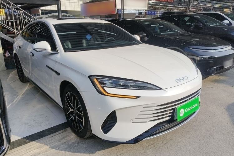 Used BYD Seal 2024 HONOR Edition DM-i 1.5L 121km Luxury Model Front Right 45 Deg