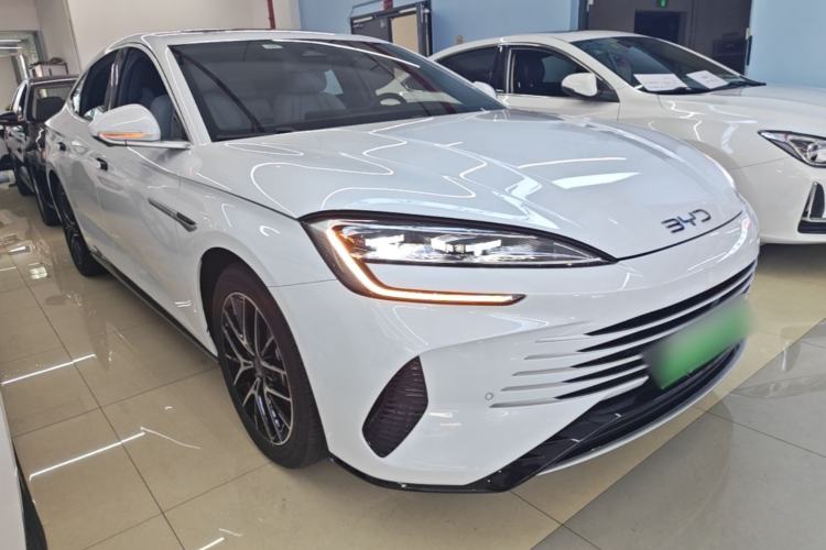 Used BYD Seal 2024 HONOR Edition DM-i 1.5L 121km Luxury Model Front Right 45 Deg