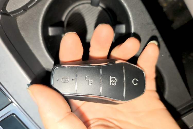 Used BYD Seal 2024 HONOR Edition DM-i 1.5L 121km Elite Model Interior 1