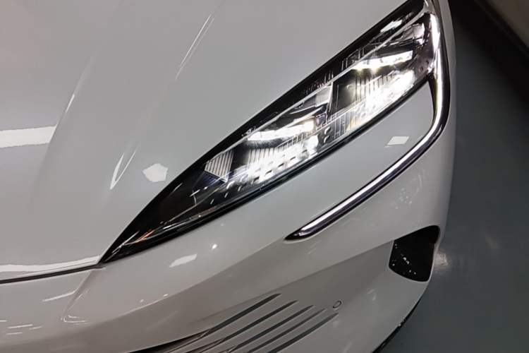 Used BYD Seal 2024 HONOR Edition DM-i 1.5L 121km Luxury Model Left Front Headlight