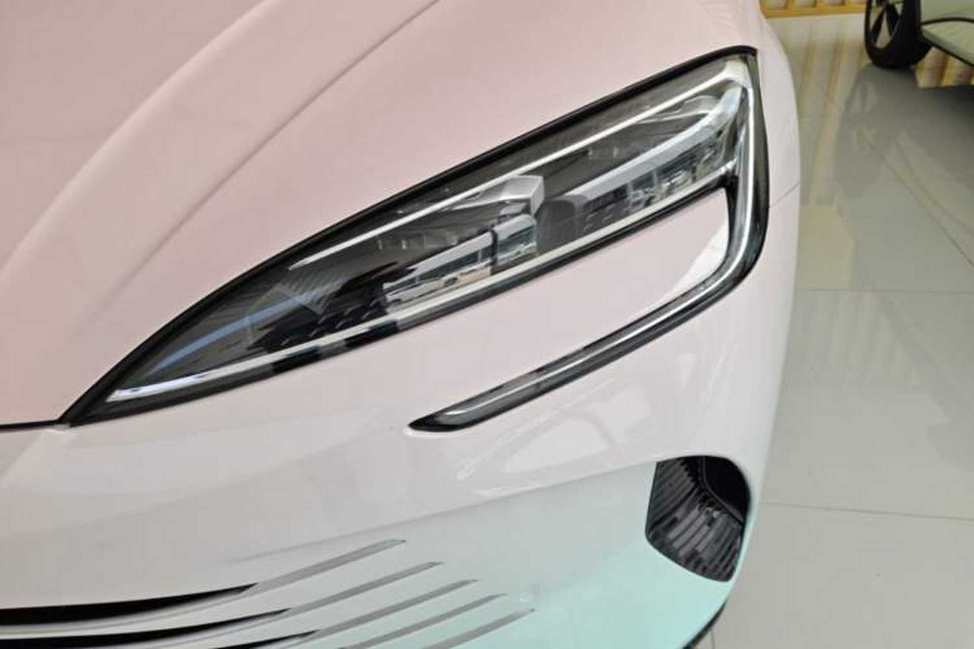 Used BYD Seal 2024 HONOR Edition DM-i 1.5L 121km Luxury Model Left Front Headlight