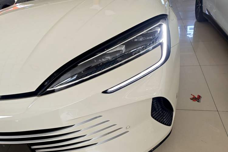 Used BYD Seal 2024 HONOR Edition DM-i 1.5L 121km Elite Model Left Front Headlight