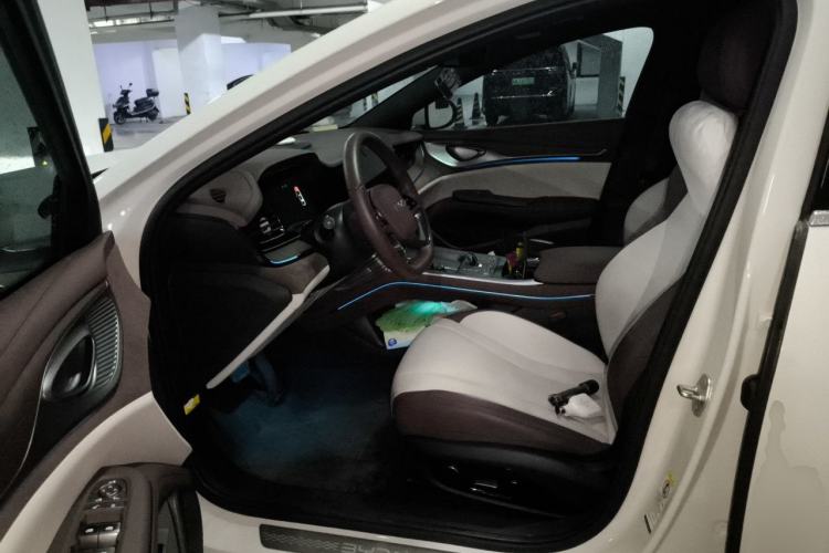 Used BYD Seal 2024 HONOR Edition DM-i 1.5L 121km Prestige Model Left Front Seat