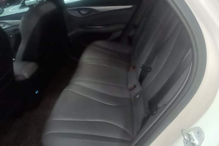 Used BYD Seal 2024 HONOR Edition DM-i 1.5L 121km Elite Model Left Rear Seat