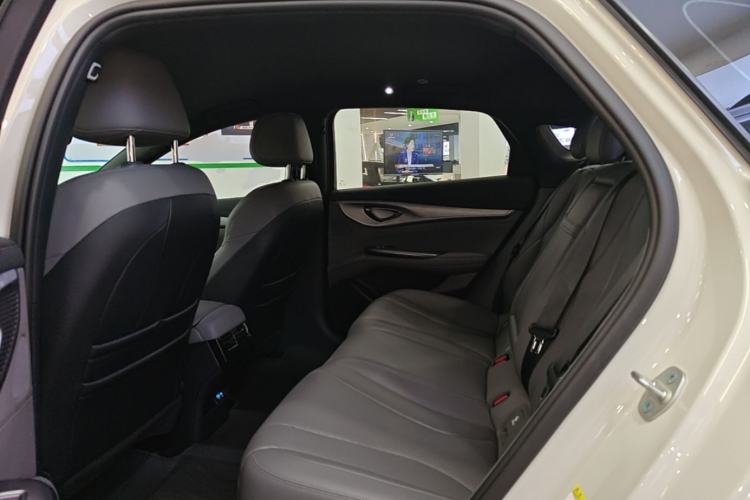 Used BYD Seal 2024 HONOR Edition DM-i 1.5L 121km Elite Model Left Rear Seat