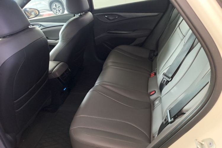 Used BYD Seal 2024 HONOR Edition DM-i 1.5L 121km Elite Model Left Rear Seat