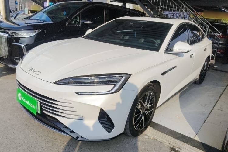Used BYD Seal 2024 HONOR Edition DM-i 1.5L 121km Luxury Model Left Side