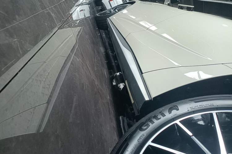 Used BYD Seal 2024 HONOR Edition DM-i 1.5L 121km Luxury Model Left Side Sill