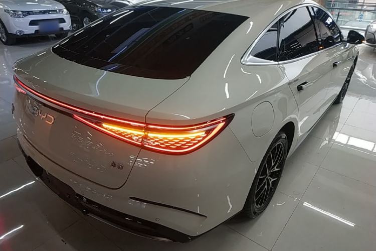 Used BYD Seal 2024 HONOR Edition DM-i 1.5L 121km Luxury Model Rear Right 45 Deg