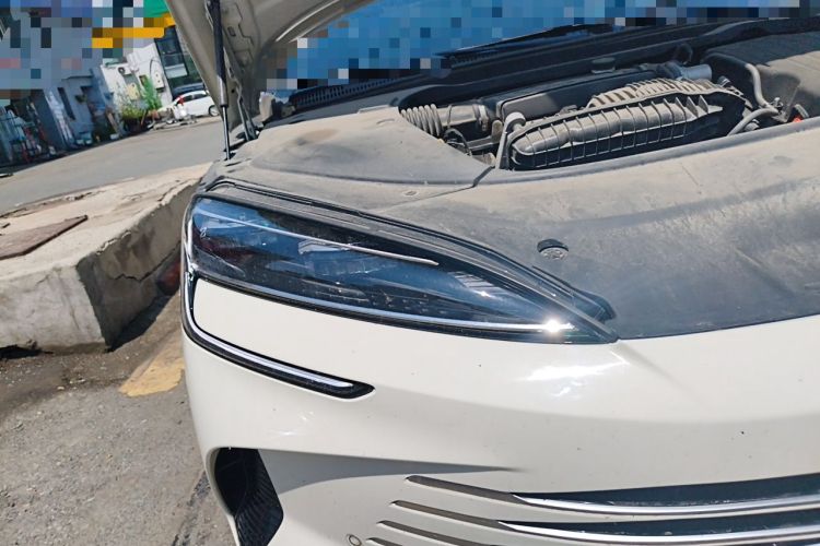 Used BYD Seal 2024 HONOR Edition DM-i 1.5L 121km Luxury Model Right Front Headlight