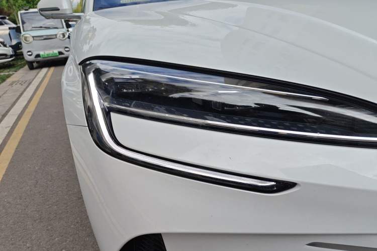Used BYD Seal 2024 HONOR Edition DM-i 1.5L 121km Luxury Model Right Front Headlight