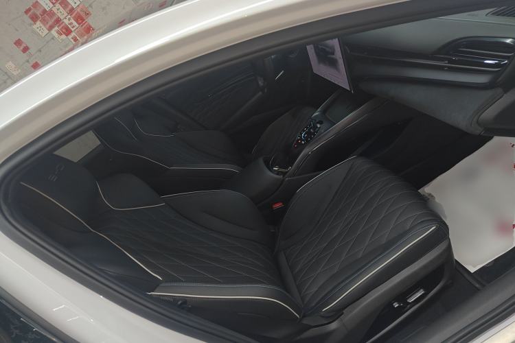 Used BYD Seal 2024 Honor Edition 550km Elite Model Right Front Seat