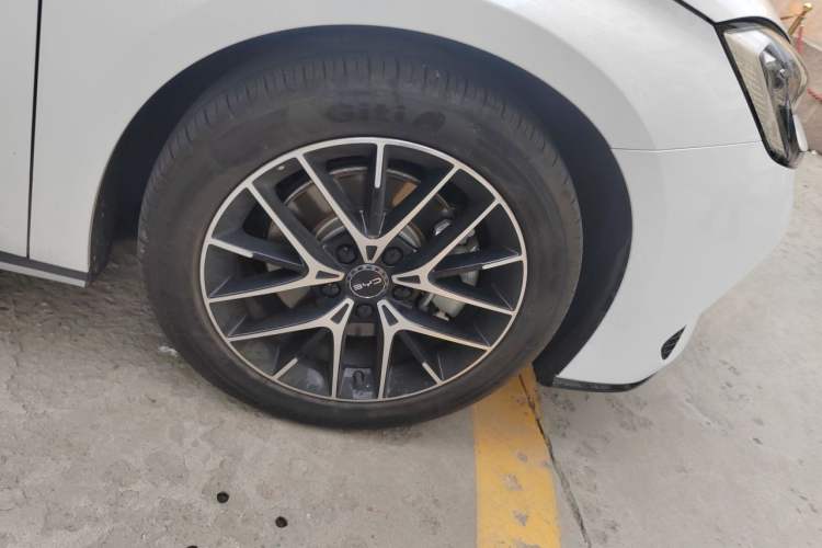 Used BYD Seal  Right Front Wheel Hub