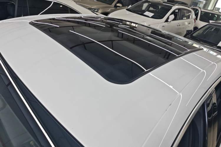 Used BYD Seal 2024 HONOR Edition DM-i 1.5L 121km Luxury Model Roof