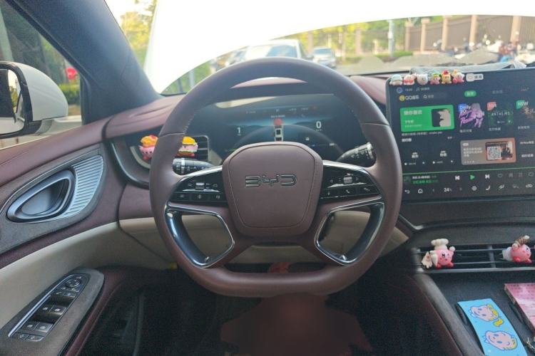 Used BYD Seal 2024 HONOR Edition DM-i 1.5L 121km Prestige Model Steering Wheel