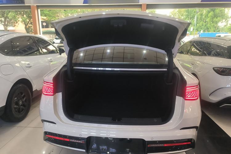 Used BYD Seal 2024 HONOR Edition DM-i 1.5L 121km Elite Model Trunk
