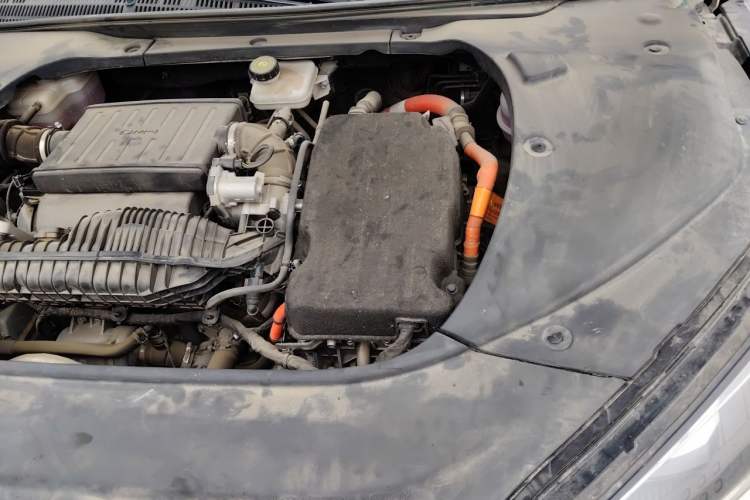 Used BYD Seal 2024 HONOR Edition DM-i 1.5L 121km Elite Model Engine Bay Left