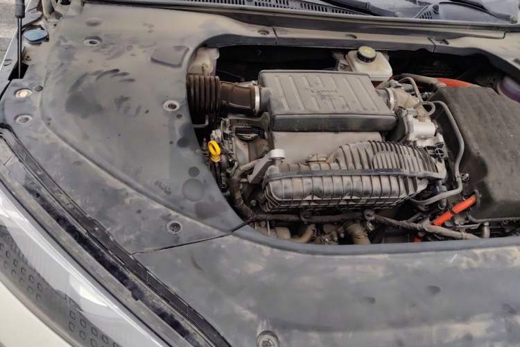 Used BYD Seal 2024 HONOR Edition DM-i 1.5L 121km Elite Model Engine Bay Right
