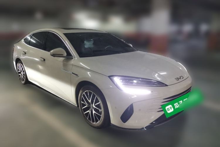 Used BYD Seal 2024 HONOR Edition DM-i 1.5T 121km Flagship Model Front Right 45 Deg