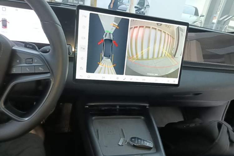 Used BYD Seal 2025 Revised Version 650 Intelligent Driving Edition Audio And AC Panel