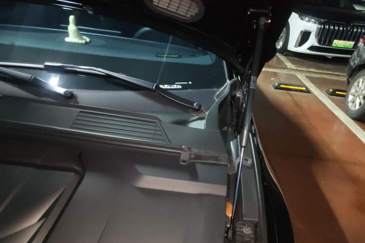 Used BYD Seal 2025 650 Zhihang Edition Engine Bay Left