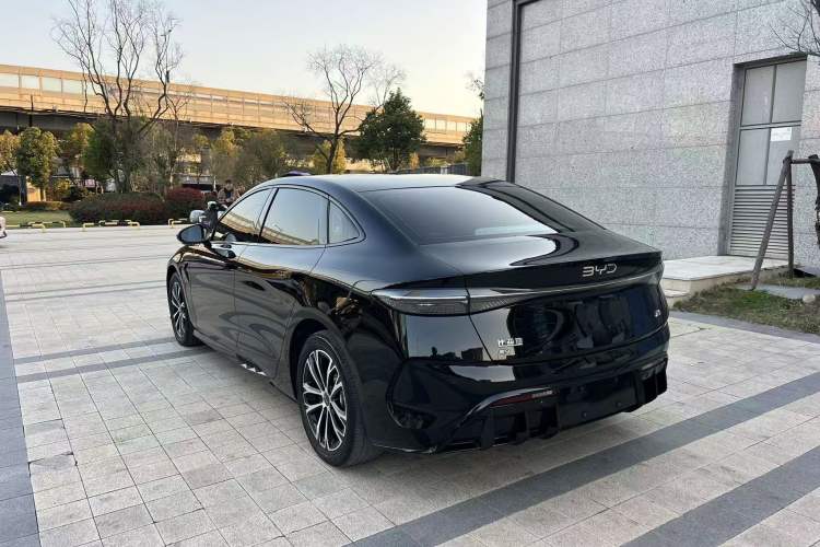 Used BYD Seal 2025 510 Standard Edition Exterior 2