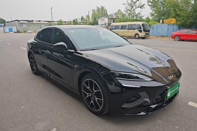 Used BYD Seal 2025 650 Zhihang Edition Front Right 45 Deg