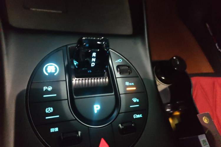 Used BYD Seal 2025 650 Zhihang Edition Gear Lever