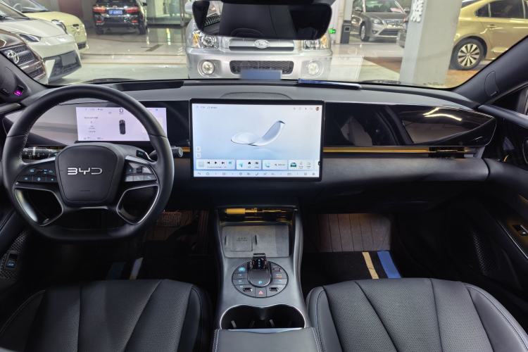 Used BYD Seal 2025 Revised Version 650 Intelligent Driving Edition Interior 1