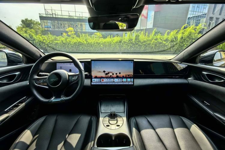 Used BYD Seal 2025 510 Standard Edition Interior 2