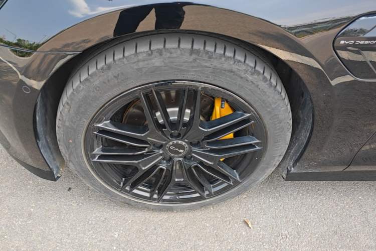 Used BYD Seal 2025 650 Long-Range Version Left Front Wheel Hub