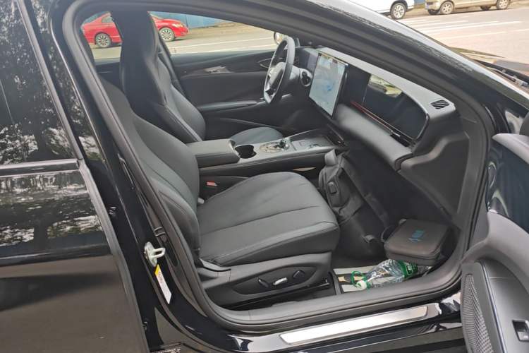 Used BYD Seal 2025 650 Zhihang Edition Right Front Seat
