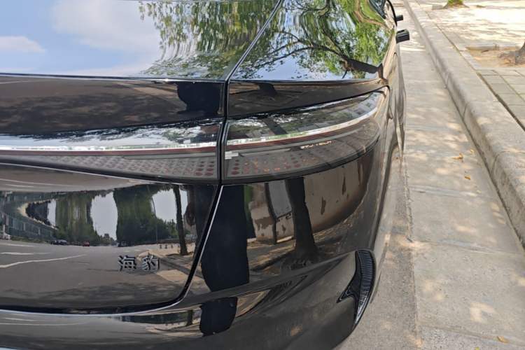 Used BYD Seal 2025 650 Long-Range Version Right Rear Taillight