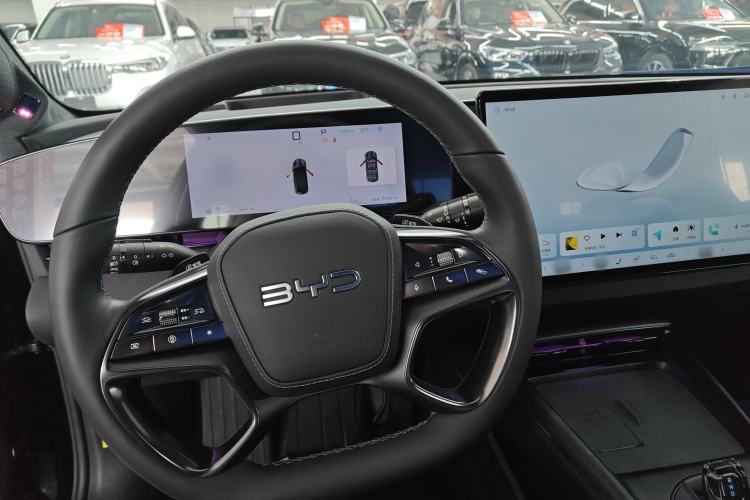 Used BYD Seal 2025 600 All-Wheel Drive Intelligent Driving Version Steering Wheel