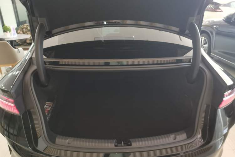 Used BYD Seal 2025 650 Intelligent Driving Version Trunk