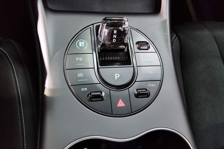 Used BYD Seal 2025 Restyled 600 Four-Wheel Drive Intelligent Driving Version Gear Lever