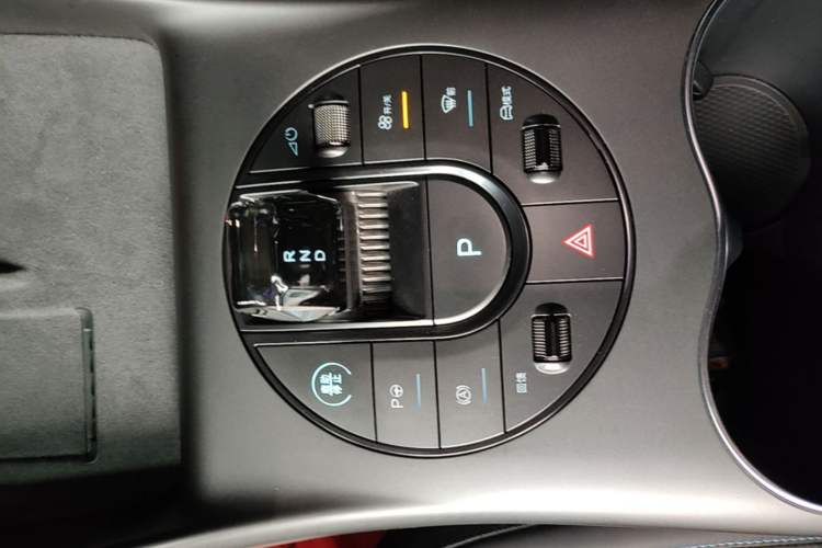 Used BYD Seal 2025 650 Zhihang Edition Gear Lever