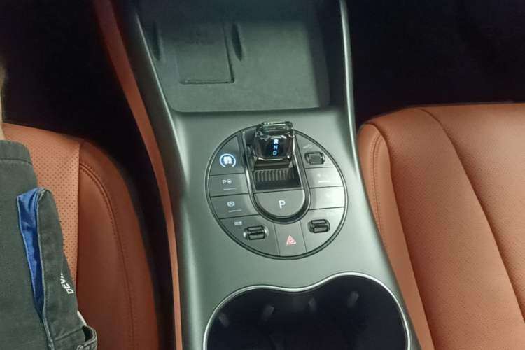 Used BYD Seal 2025 650 Long-Range Version Gear Lever