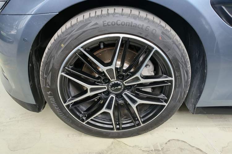 Used BYD Seal 2025 650 Zhihang Edition Left Front Wheel Hub