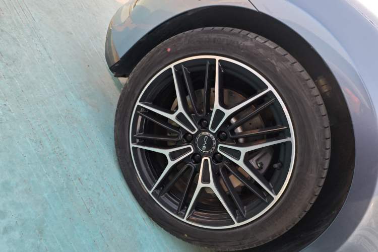 Used BYD Seal 2025 650 Intelligent Driving Version Left Front Wheel Hub