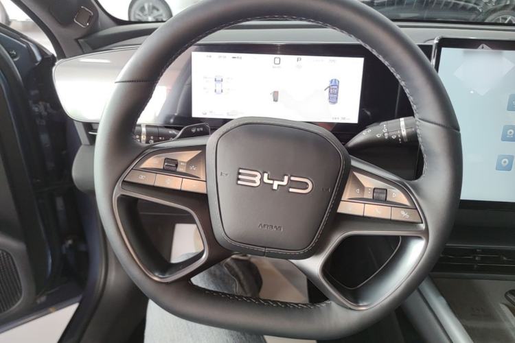 Used BYD Seal 2025 510 Smart Navigation Version Steering Wheel